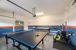 Dashing 6 Bdrm Villa with Games Room at Encore